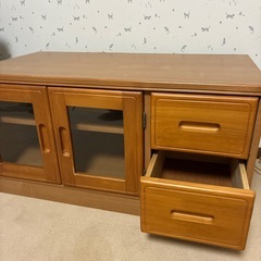 テレビ台の画像