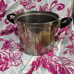 中古　パスタ鍋（パスタポット）ざる付きの画像