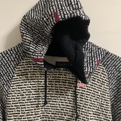 「PRODUCT」のパーカーの画像