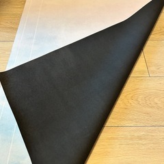 ディズニー ヨガマット LAVA SUKALAの画像