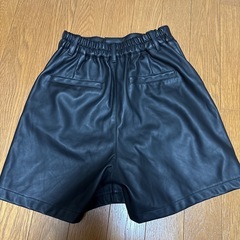 ショートパンツの画像