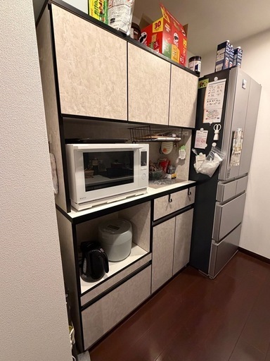 食器棚お売りします！！