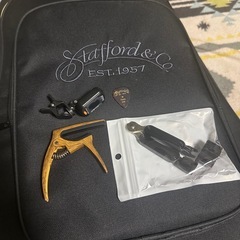 アコースティックギター(ケース・備品セット)の画像