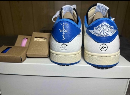 Travis Scott × Fragment × Air Jordan 1 サイズ26,5cm
