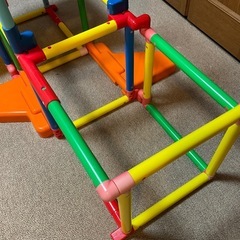 ジャングルジム　滑り台の画像