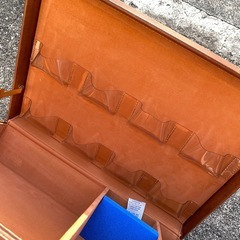 新品未使用アタッシュケース　ビジネスバッグの画像