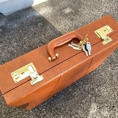 新品未使用アタッシュケース　ビジネスバッグの画像