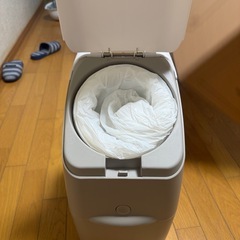オムツ専用ゴミ箱　新品
の画像