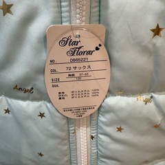 中綿ジャケット　キッズ服の画像