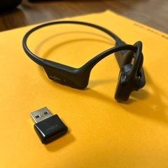 SHOKZ OPENCOMM 骨伝導ワイヤレスヘッドセット+ Loop100の画像