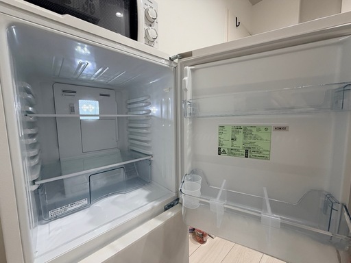 2ドア冷蔵庫 (なの) 越中中川のキッチン家電《冷蔵庫》の中古あげます