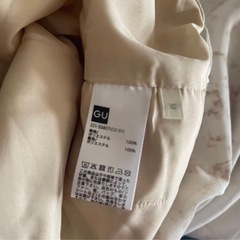 GU マーブルプリントシアーストレートパンツ  Mサイズの画像