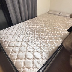 マットレス　セミダブルの画像