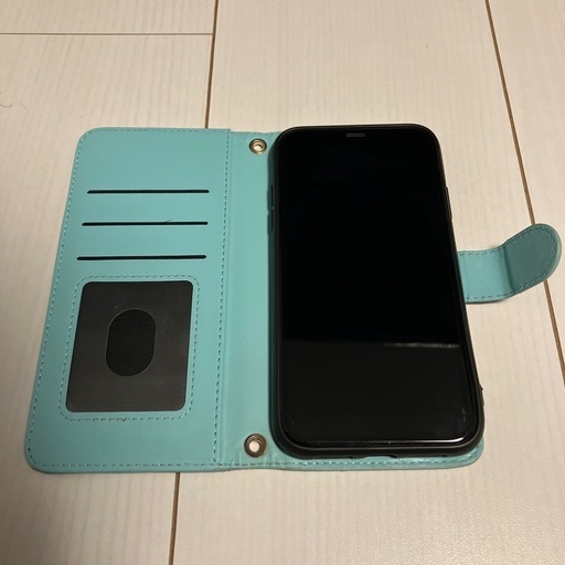 iPhone11 手帳ケース付き
