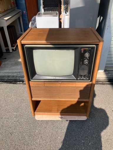 昭和レトロ ナショナル カラーテレビ TH-520F 木製台付 (買取マクサス