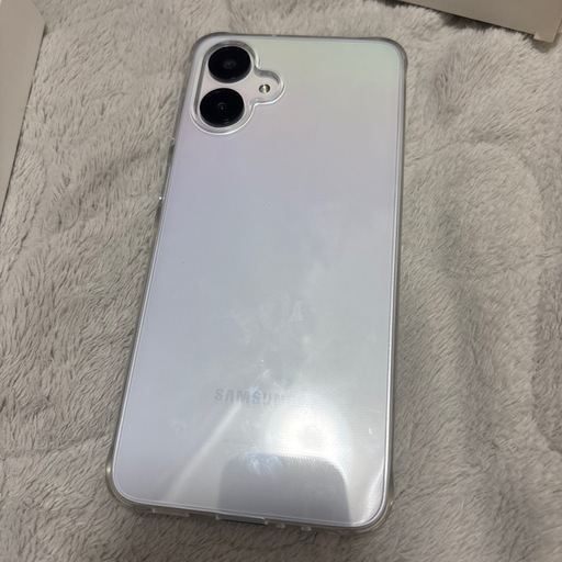 ほぼ新品！GALAXY A25   カバーとガラスフィルム付き