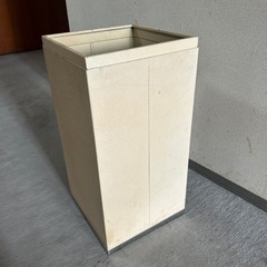 ダストボックスの画像