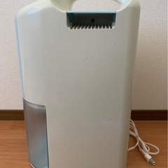 コロナ　除湿機の画像
