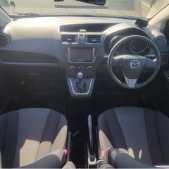 マツダプレマシー平成23の画像