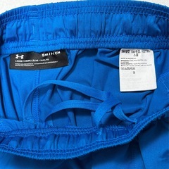 【美品】アンダーアーマー メンズ ハーフパンツ SM サイズの画像