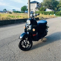 ヤマハ ビーノ SA37J 走行6000km FIモデル 自賠責付き（令和9年11月まで）美車の画像