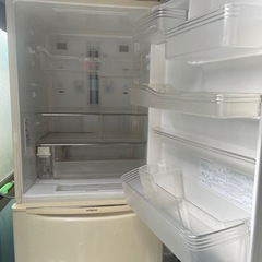 冷蔵庫HITACHIの画像