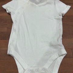 ベビー　ロンパース　ボディスーツ　GAP baby 5着　　4着の画像