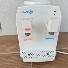 冷水機、温水器（ペットボトル）の画像