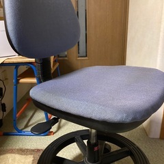 学習チェアー小中学生向きの画像