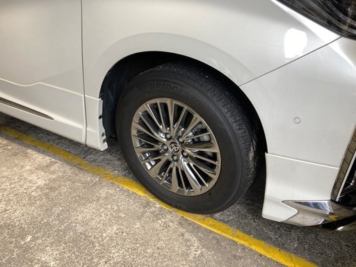アルファード　　30 後期　夏タイヤ　225/60R17