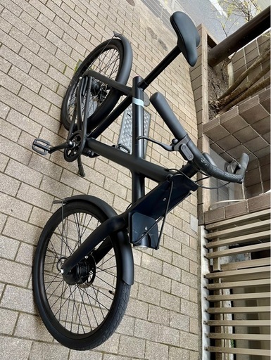 VanMoof X3 本体のみ／美品／純正ツールボックス付き (Max Levy