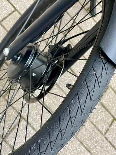 VanMoof X3 本体のみ／美品／純正ツールボックス付き (Max Levy