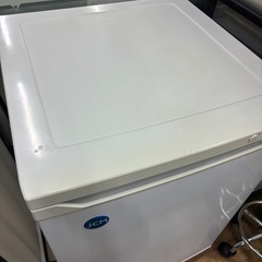 業務用冷凍庫の画像