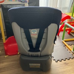 コンビ　チャイルドシートの画像