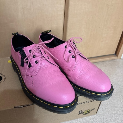 Dr. Martens ドクターマーチン 3ホール ピンク 箱付き 25cm〜
