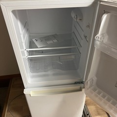 2020年製　2ドア　冷蔵庫　の画像