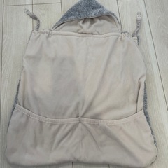 抱っこ紐ケープの画像