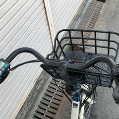 784  ヤマハ最新機種電動アシスト自転車pasBabby20インチブルーホワイトアルミの画像