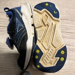瞬足　キッズ　子供靴　16.0の画像