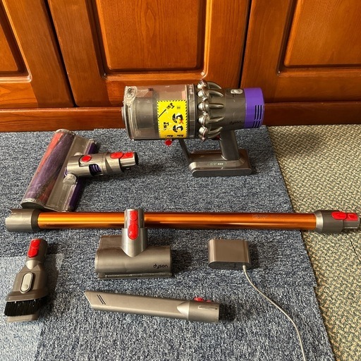 動作良好 ダイソン　 Dyson  V10 SV12 