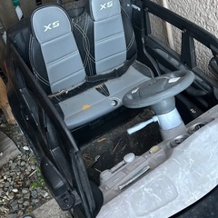 子供自動車の画像