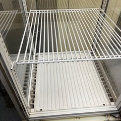 冷蔵ガラスショーケースの画像