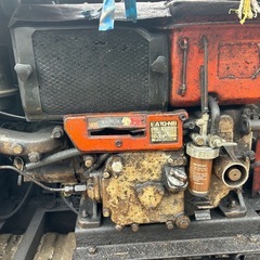 林内作業運搬車の画像