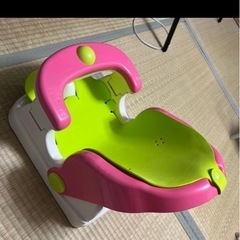Richellの ベビーバスチェア早い者勝ち！の画像