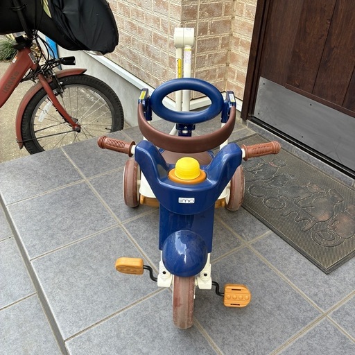 iimo TRICYCLE 2  三輪車　　ユニバーサルブルー　ネイビー