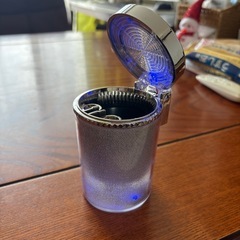 車用灰皿の画像