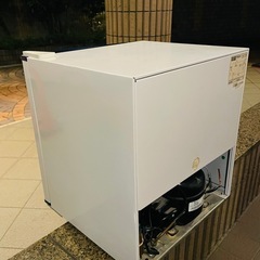 1人用冷蔵庫　46L 冷凍庫つき　人気のアビデラックス製の画像