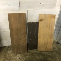 1箱限定！古材足場板の端材⭕️りんご箱とセットでの画像