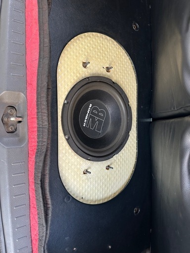 bomber サブウーファー (たーぼー) 備前西市のカーオーディオの中古