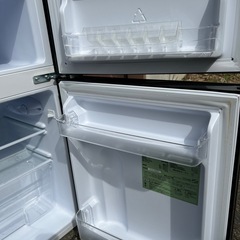 冷蔵庫81Lの画像